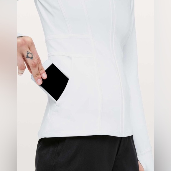 Lululemon In Profile Jacket - Picture 9 of 16